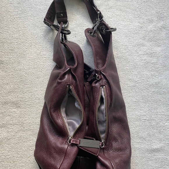 Kenneth Cole leather bag - Picture 3 of 7